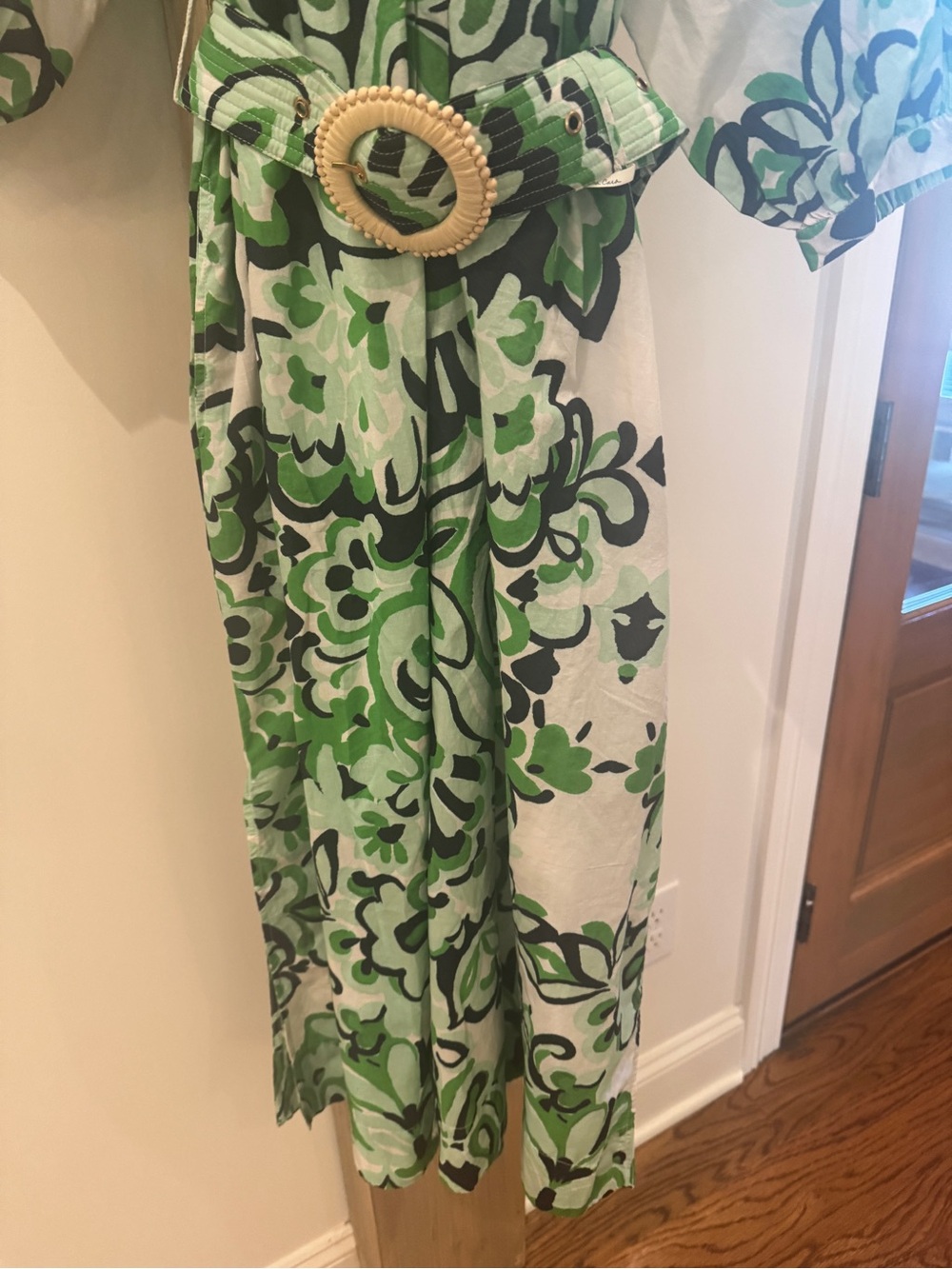 Cara Cara NWT floral dress with belt. Size xs/s. - Picture 2 of 7